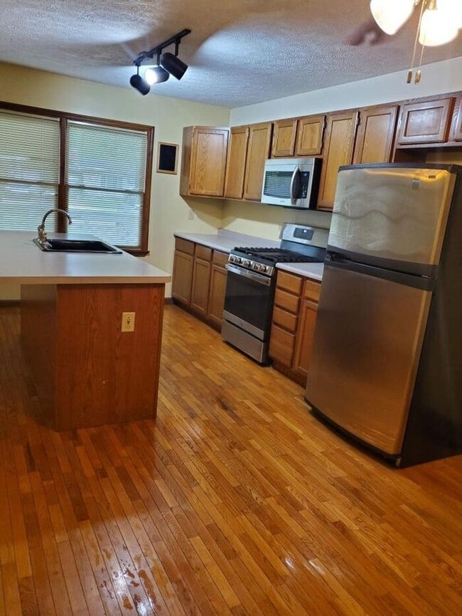 Photo - Adorable 3BR 1BA Home w/ Laundry near Sycamore Twp  3BR SFR • Stainless Appliances • Large Yard i...