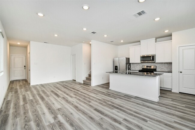 Photo - 7534 Linda Lk Ct