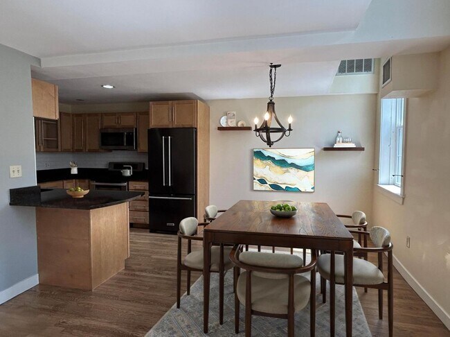 196 Water St Unit 18