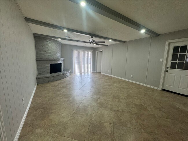 Photo - 226 Black Rock Rd