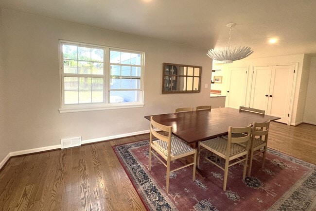 Photo - 2256 W Viewmont Wy W