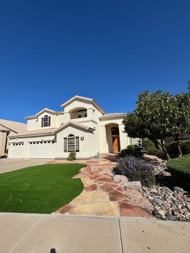 Photo - 5 bedroom lake community plus private pool...