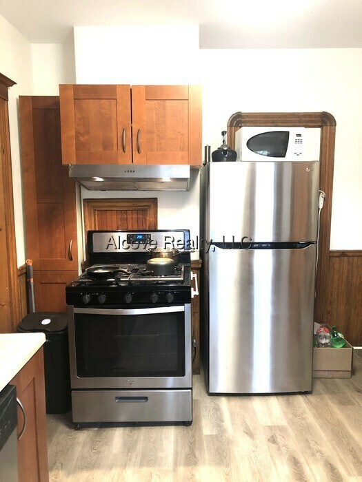 Photo - 151 Elm St Unit 1