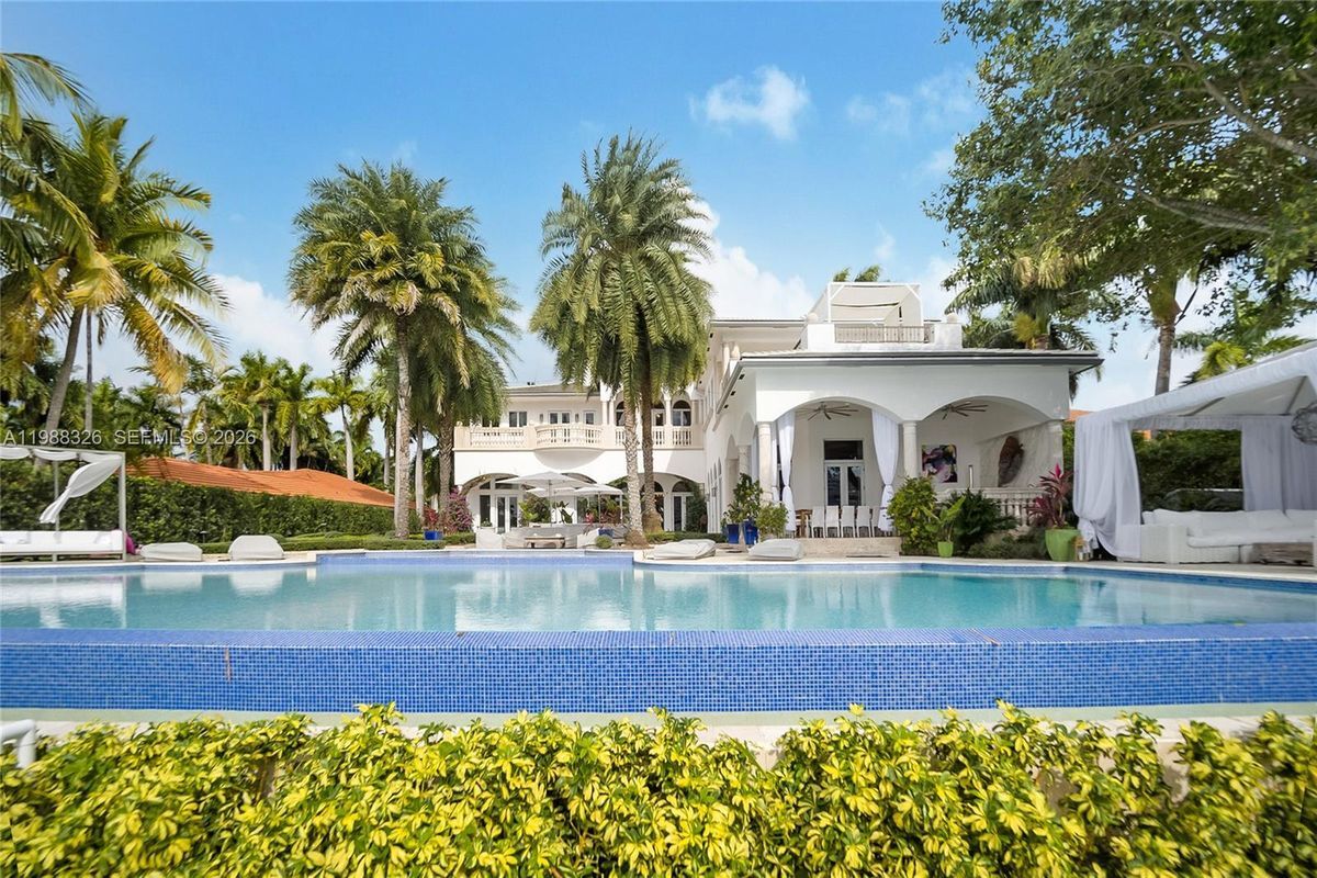 Photo - 100 Palm Ave