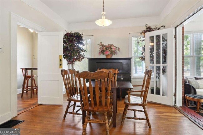 Photo - 203 Winter Ave