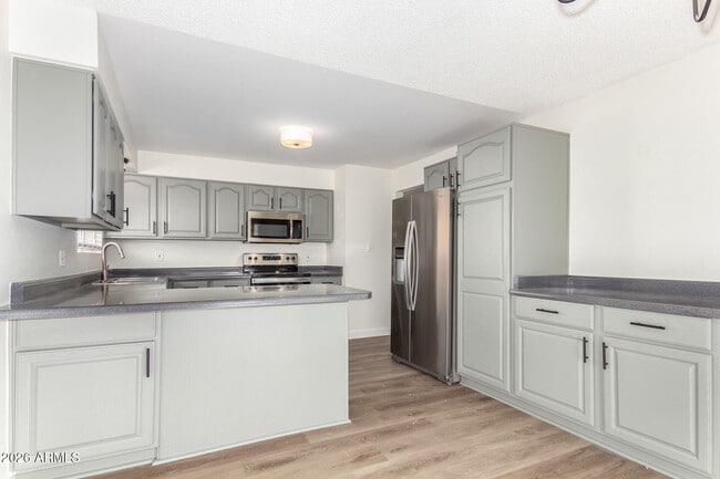 Photo - 4902 W Joyce Cir