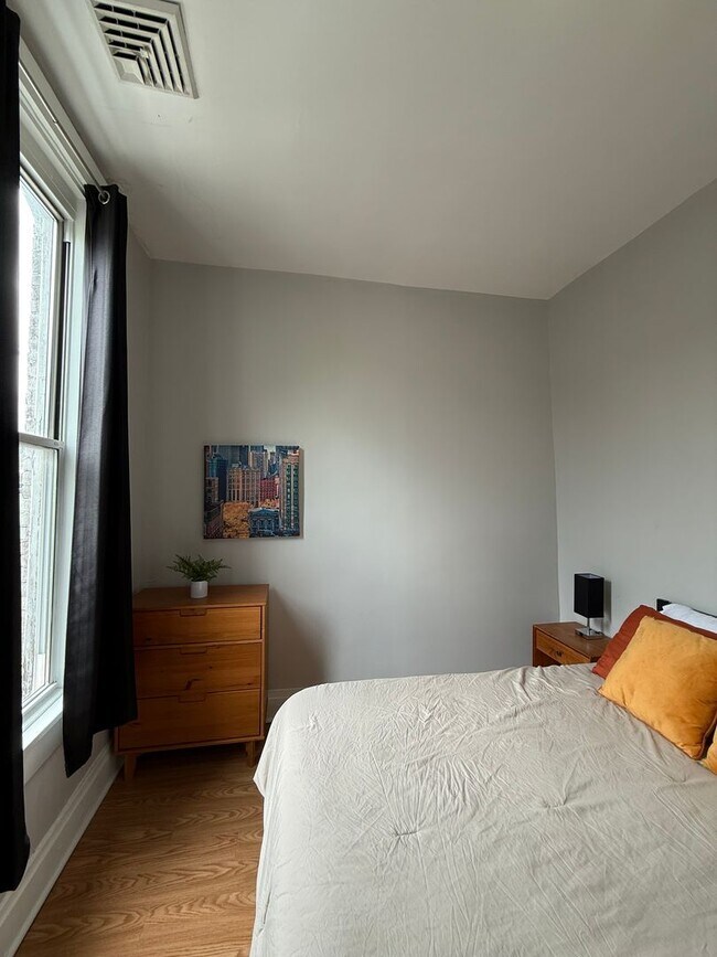 Photo - 2134 E Carson St Unit #2