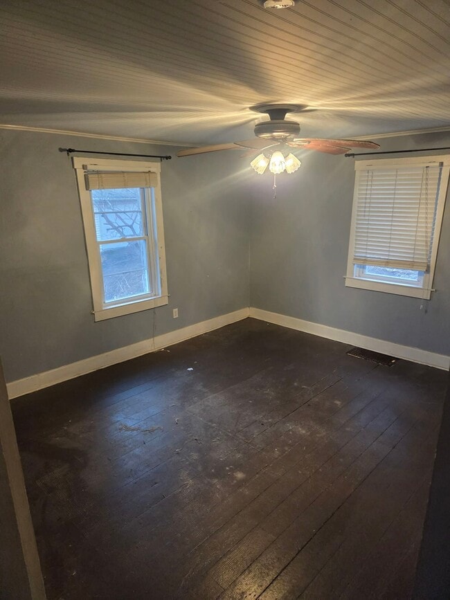 Photo - 14 Washington St