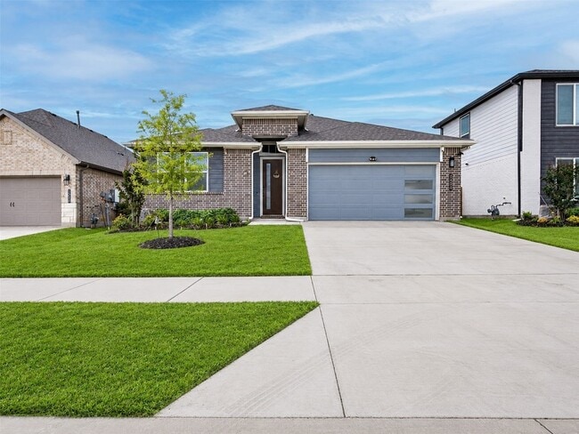 Photo - 2504 Wren Ln