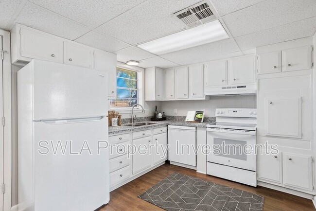 Photo - 4212 Heyd Ave