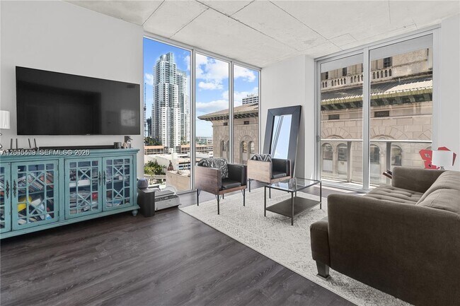 Photo - 151 SE 1st St Unit 1402