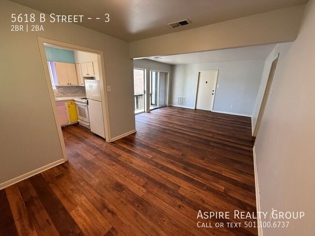 Photo - 5618 B St Unit 3