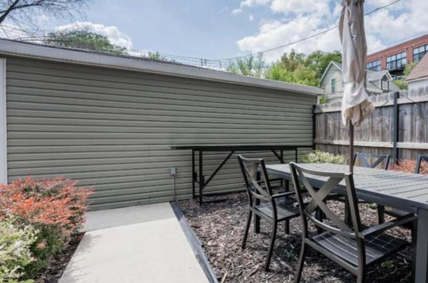 Photo - 4 bedroom in Chicago IL 60647 Unidad 2