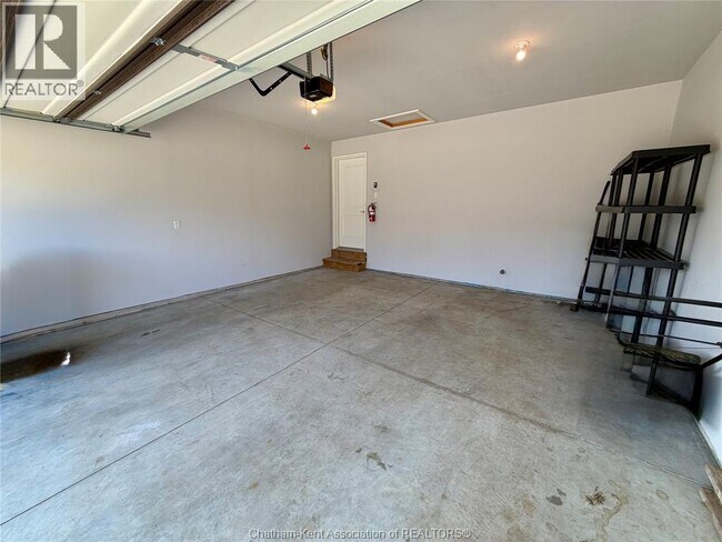 Photo - 60 Churchill Pk Rd