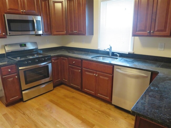 Photo - 217 Willow Ave Unit 3