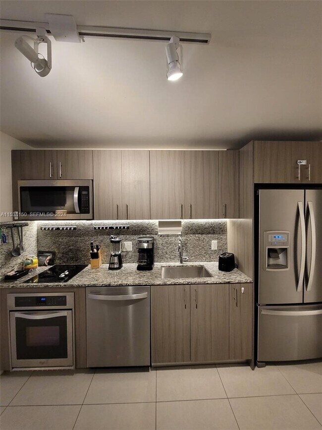 Photo - 5350 NW 84th Ave Unidad 1116