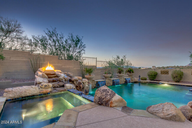 Photo - 3749 W Whitehawk Ct Casa