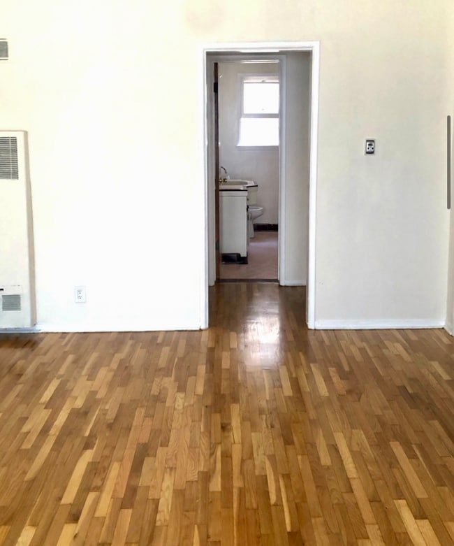 Photo - 1466 S Sherbourne Dr Unidad Z4