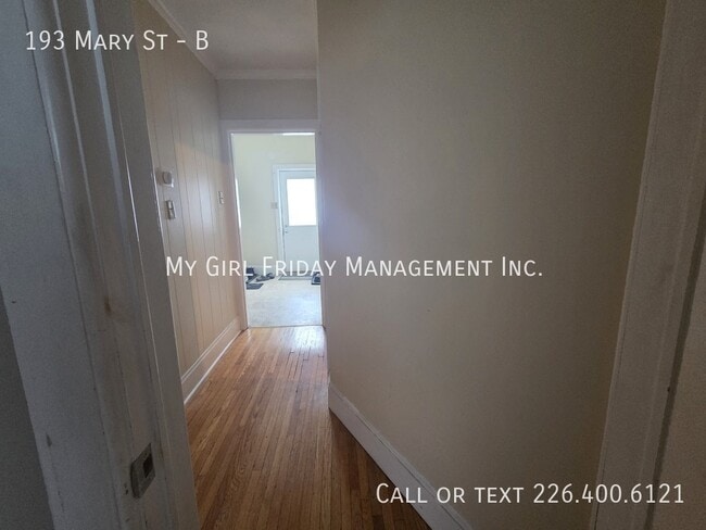 Photo - 193 Mary St Unit B