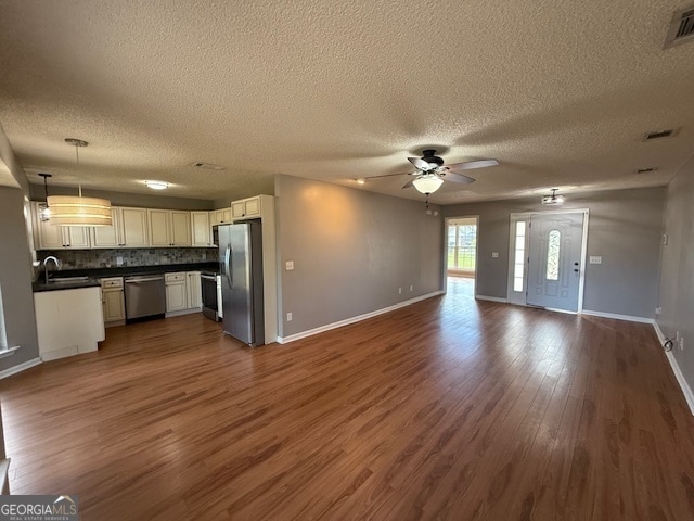 Photo - 309 N Belmont Ct
