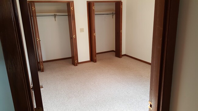 Photo - 202 W 5th St Apartments Unit 23