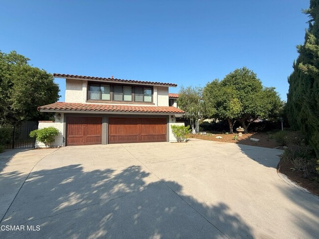Photo - 2096 McCrea Rd