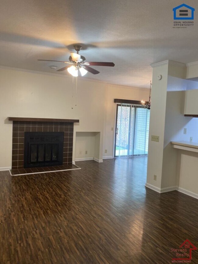 Photo - 419 Oriole Dr