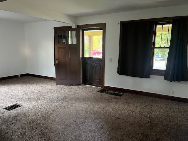 Photo - 239 Fairgrove St