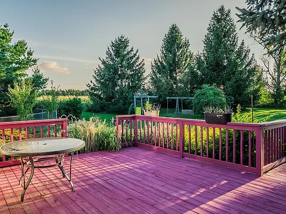 Photo - 6275 Oneida Rd