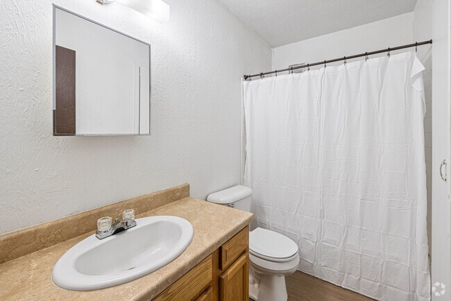 1BR, 1.5BA - 600SF - Primary Bathroom - Prosper Northgate