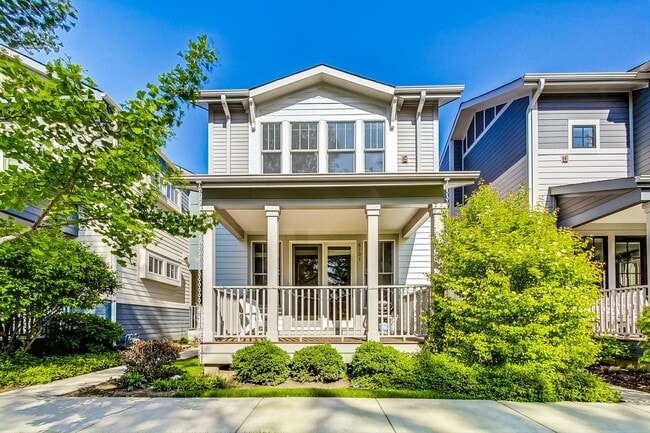 Building Photo - 8101 Floral Ave