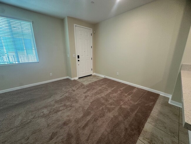 Photo - 5301 E Commerce Way