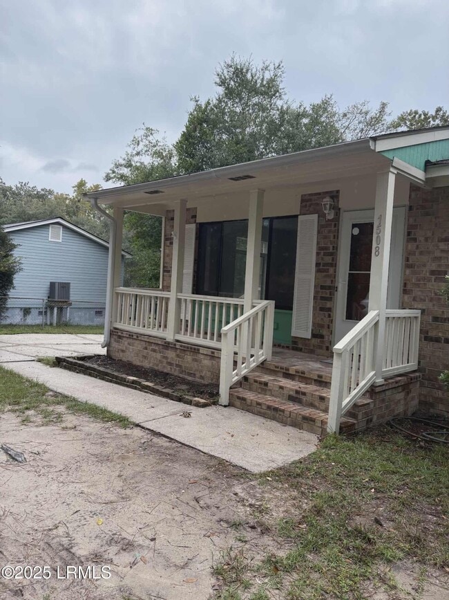 Photo - 1508 Sycamore St