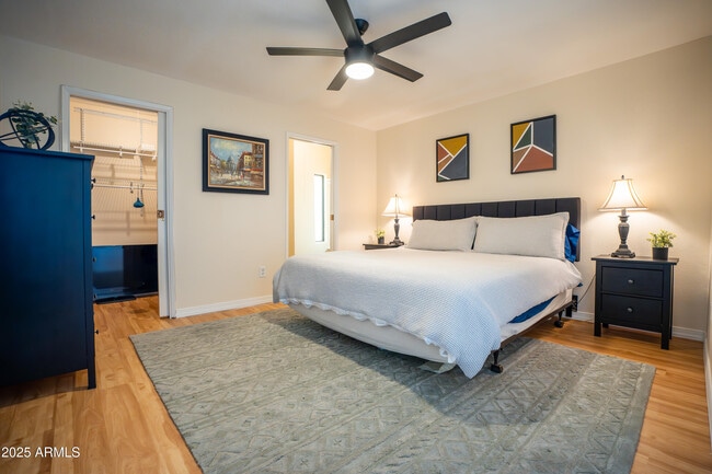Building Photo - 4950 N Miller Rd Unit 347 Rental