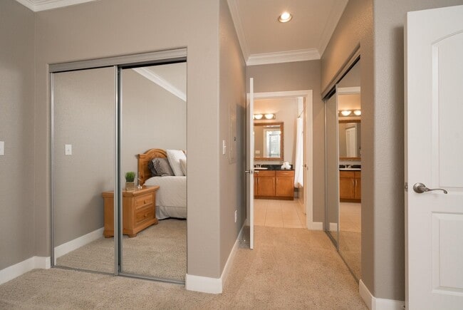 Building Photo - 2299 Lone Star Dr Unit 101