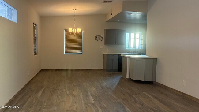 Photo - 2336 W Orange Dr