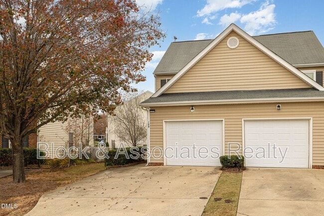 Photo - 108 Buchanan Ln