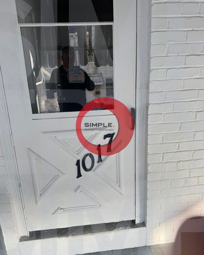 Photo - Great Location