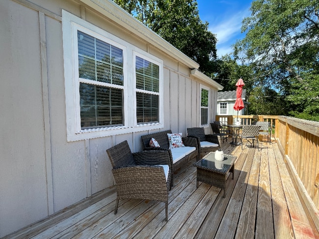 Photo - 12 Morningside Dr SW