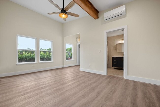 Photo - Coming Soon! Luxury 2 bedroom 2 bath with ...