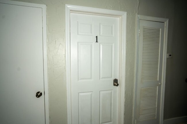 Photo - 130 Ella St Apartamento