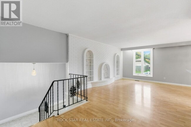 Photo - 111 Britten Close