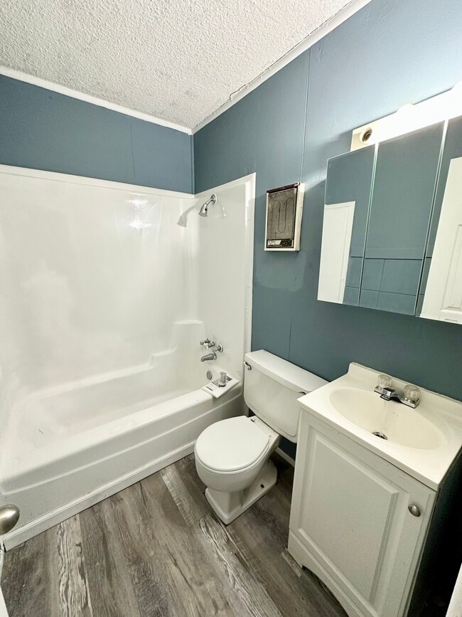 Photo - 123 Town Homes Dr