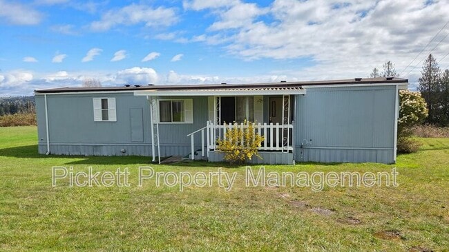 Photo - 2397 Alaska Ave E