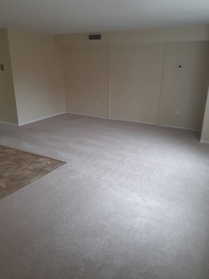 STENTON MANOR ASSOCIATES - STENTON MANOR ASSOCIATES Apartment Unit 209