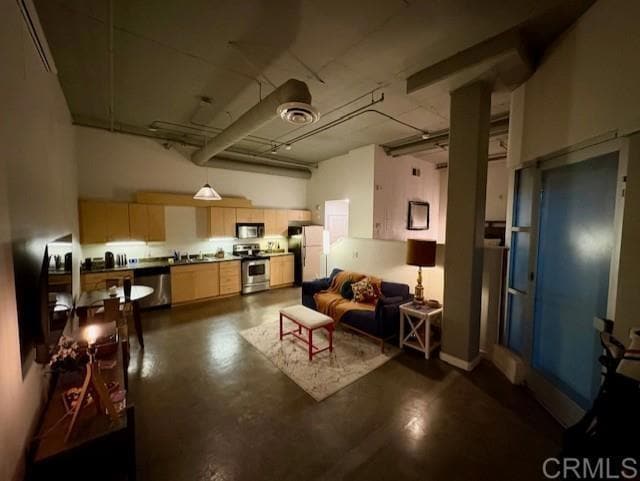 Photo - 1501 Front St