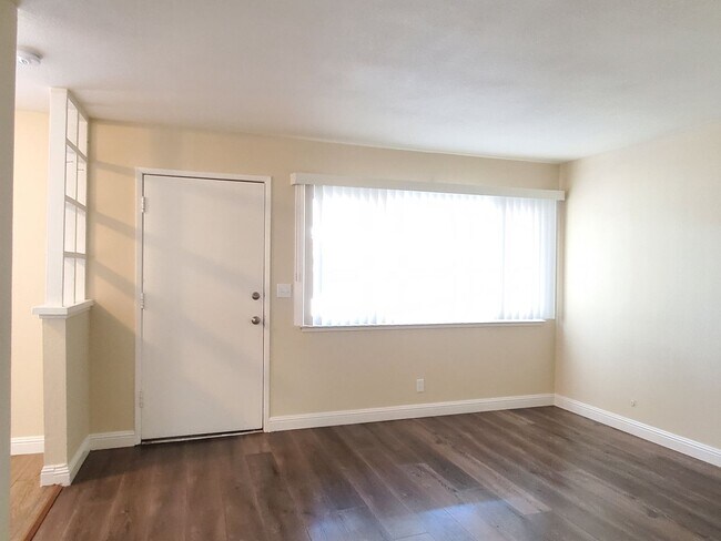 Photo - Williamsburg Unidad 2