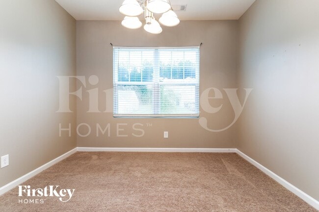 Photo - 336 Alexander Ln