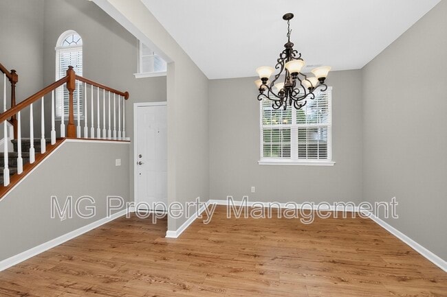 Photo - 16223 Circlegreen Dr