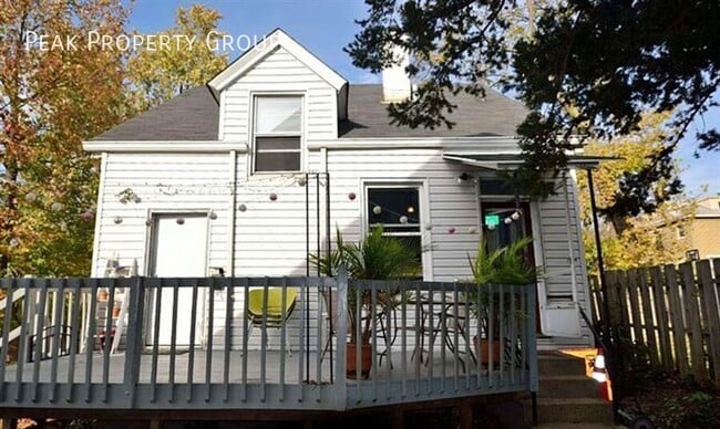 Building Photo - 2538 Vestry Ave